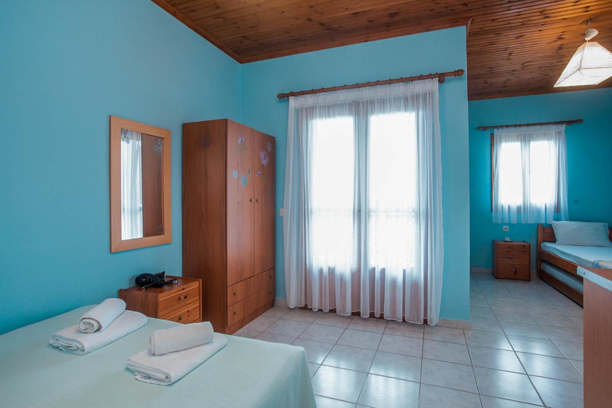 House Christina Apartment Vourvourou Ngoại thất bức ảnh