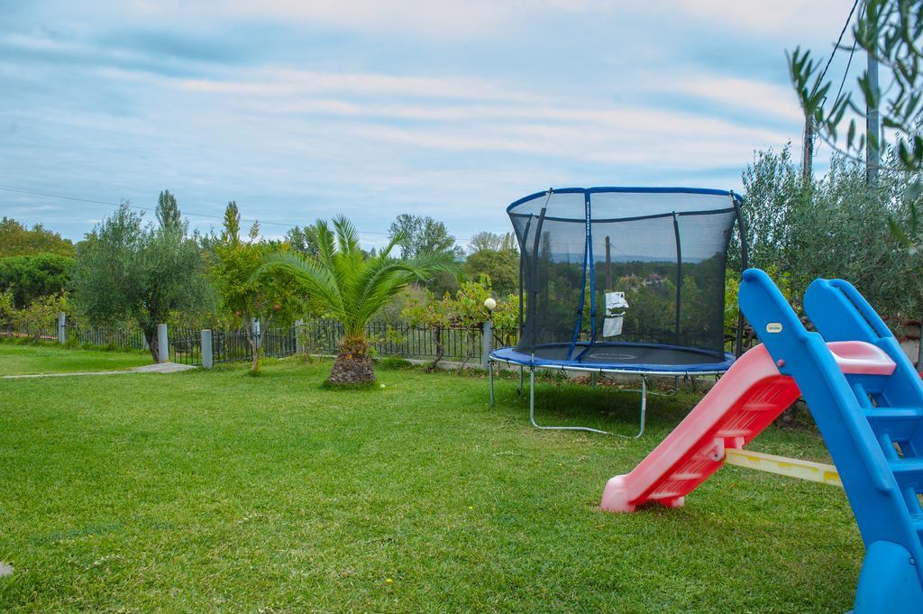 House Christina Apartment Vourvourou Ngoại thất bức ảnh